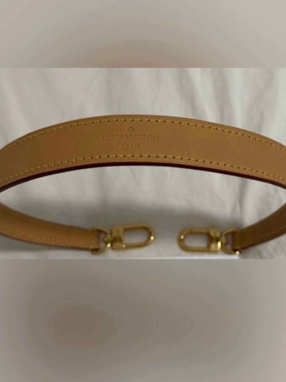 Louis Vuitton Vachetta Leather Shoulder Replacement Strap - 22” COA
